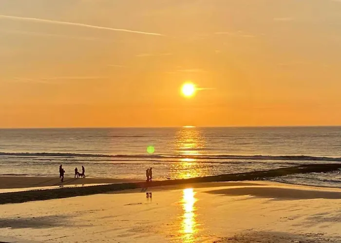 Casa de Férias In Sint Maartenszee Near